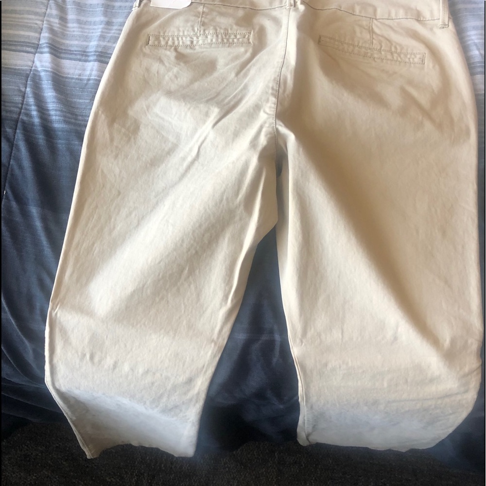 Old navy boot cut khaki pants size 12